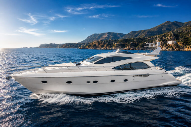 Yacht charter in Sicily with skipper - Yacht charter in Sicilia con skipper